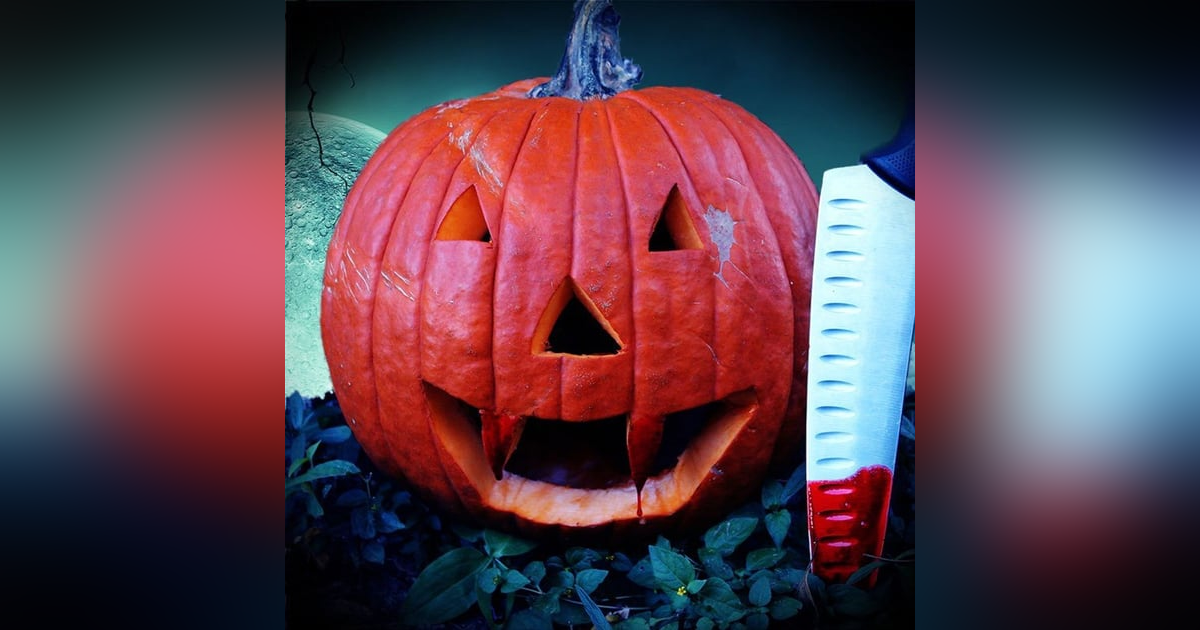 Halloween Heist - Sex and Revenge Go Hand in Hand! Halloween Heist - Sex and Revenge Go Hand in Hand!