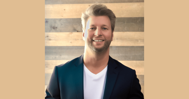 image for From Corporate Media to Entrepreneurial Success: Rob Thorbjornsen's Journey with Forge Advertising