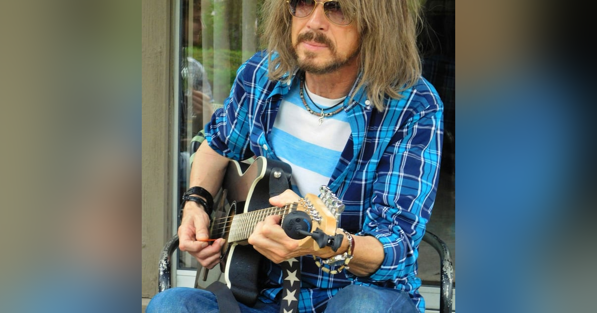 Episode 73: Fluxedo Junction Radio - 3/16/24 (John Ford) Episode 73: Fluxedo Junction Radio - 3/16/24 (John Ford)