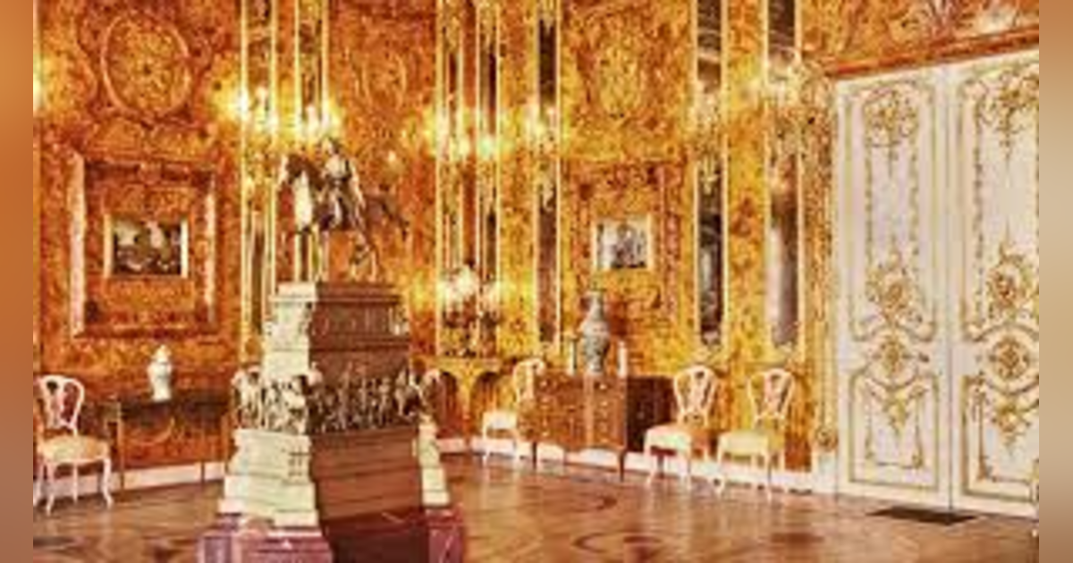 THE AMBER ROOM ONE OF THE WORLD'S GREATEST UNSOLVED MYSTERIES THE AMBER ROOM ONE OF THE WORLD'S GREATEST UNSOLVED MYSTERIES