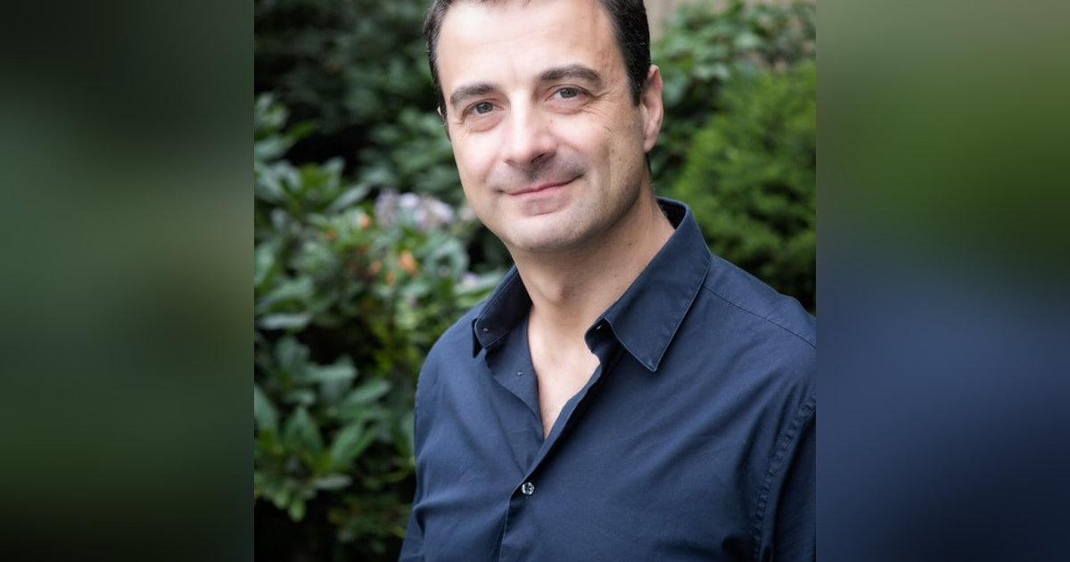 A Writer's Life 📖 Daniel Kalla A Writer's Life 📖 Daniel Kalla