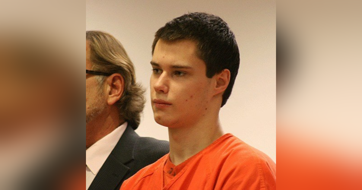 The Barefoot Bandit- Colton Harris Moore The Barefoot Bandit- Colton Harris Moore