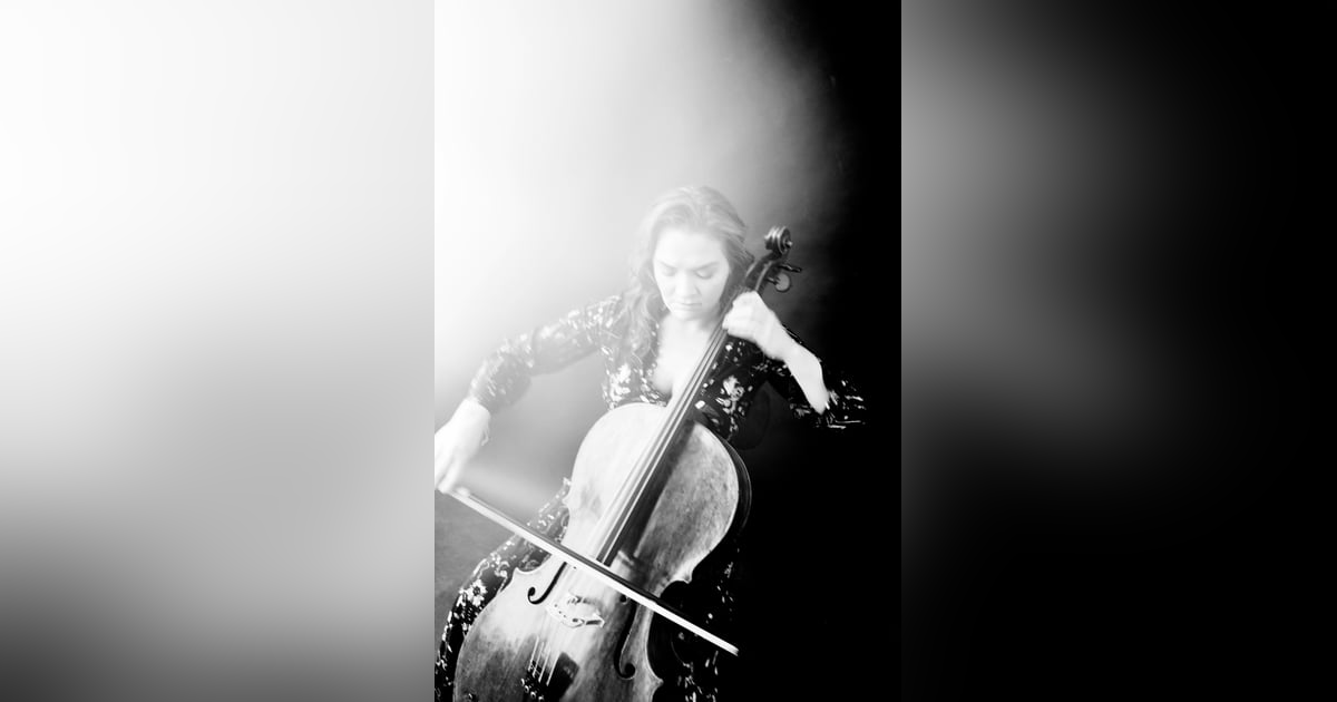 From Busyness to Sustainability w/ Sæunn Thorsteinsdóttir From Busyness to Sustainability w/ Sæunn Thorsteinsdóttir