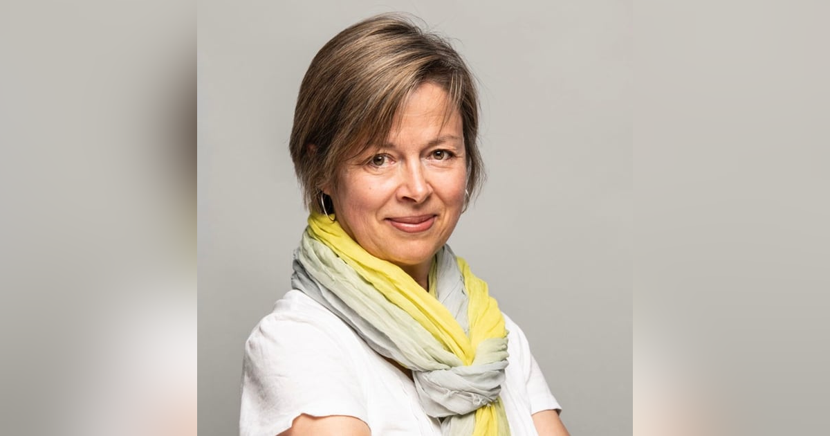 A WRITER'S LIFE π Caroline Adderson A WRITER'S LIFE π Caroline Adderson