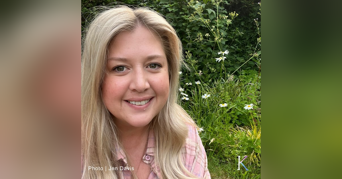51. Rewilding Our Children | A Conversation with Jen Davis, Education & Learning Manager for The Wildlife Trusts 51. Rewilding Our Children | A Conversation with Jen Davis, Education & Learning Manager for The Wildlife Trusts