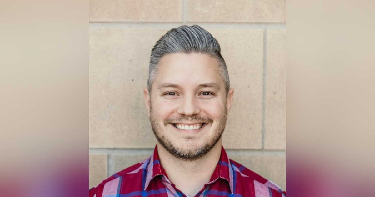 Million Dollar Copywriter Becomes a Personal Branding Expert - Triples Sales for his Clients Million Dollar Copywriter Becomes a Personal Branding Expert - Triples Sales for his Clients