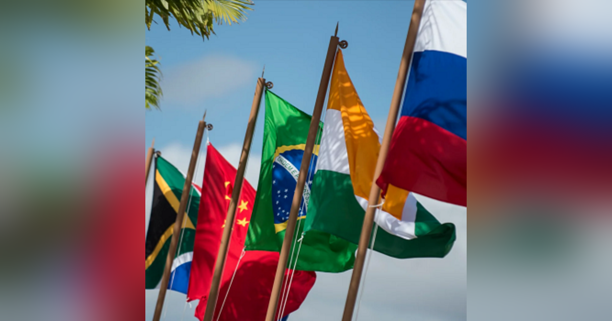 West Meets East: Putin's Global BRICS Ambitions West Meets East: Putin's Global BRICS Ambitions