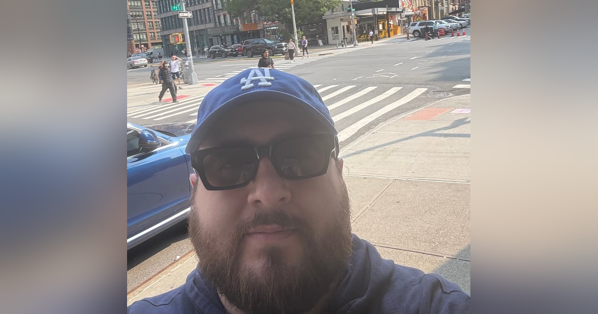 Alejandro Verdin--Padilla Stands Tall Alejandro Verdin--Padilla Stands Tall