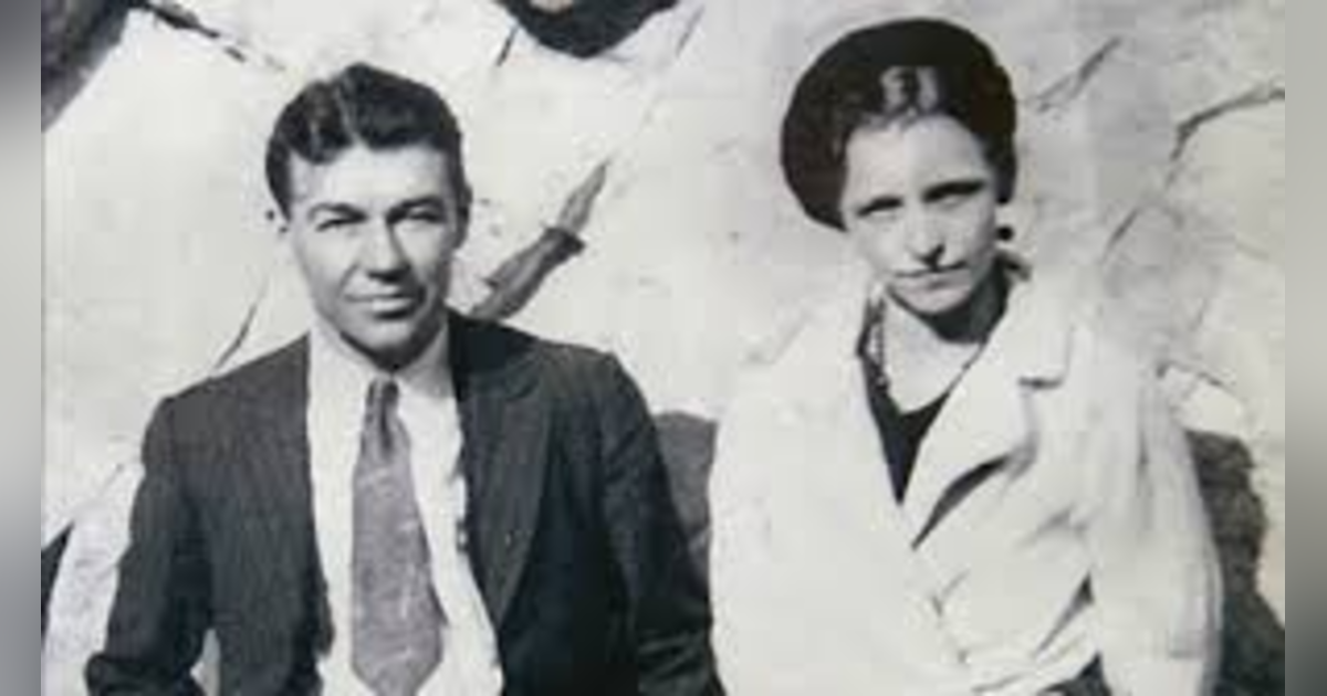 BONNIE & CLYDE (PT 2) BORN TO DIE BONNIE & CLYDE (PT 2) BORN TO DIE