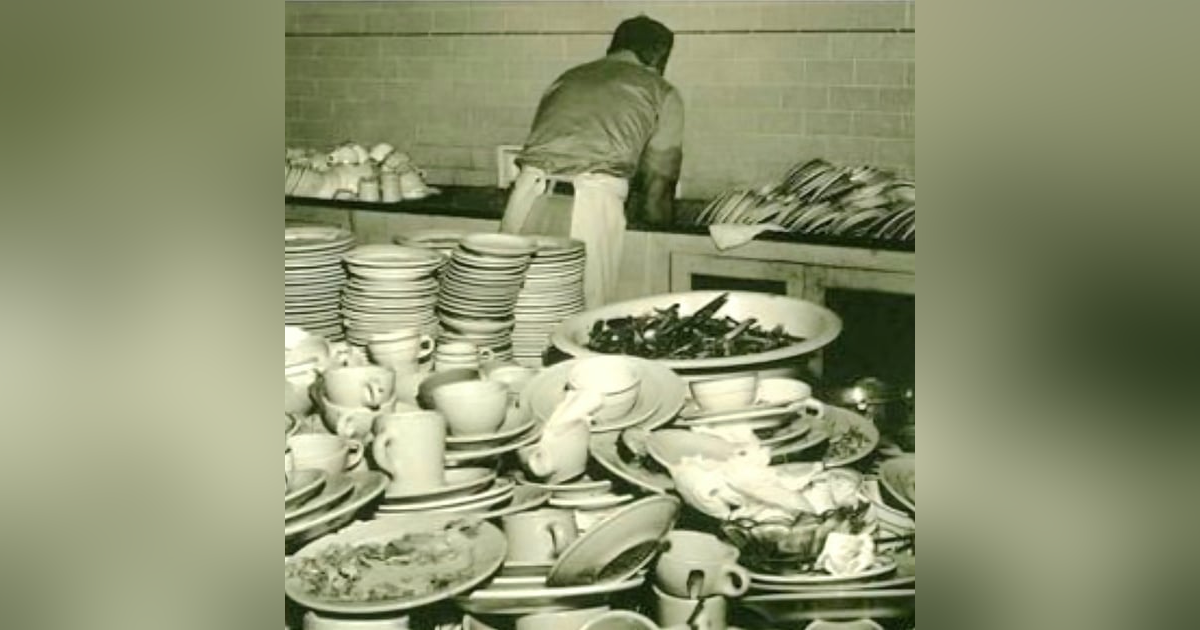 SoberNotMature - Episode 167 (Cleaning Up After Ourselves) SoberNotMature - Episode 167 (Cleaning Up After Ourselves)