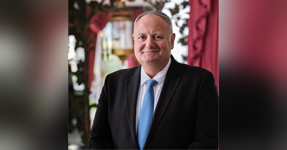 Decisions drive culture - Eugenio Pirri, Dorchester Collection Decisions drive culture - Eugenio Pirri, Dorchester Collection