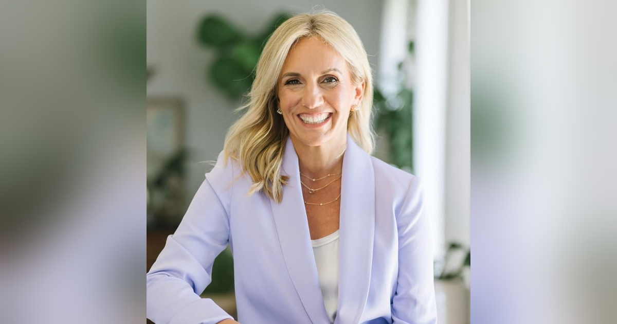 Jodie Howard: Challenges of a Navy Spouse of 30years, Putting the marriage first! She's an entrepreneur, author & tells us how to re-align your Chakra Jodie Howard: Challenges of a Navy Spouse of 30years, Putting the marriage first! She's an entrepreneur, author & tells us how to re-align your Chakra