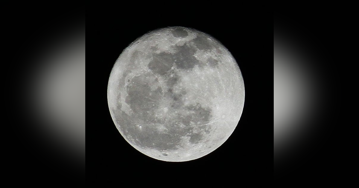 Apollo 1: The Tragedy That Put Us On The Moon Apollo 1: The Tragedy That Put Us On The Moon