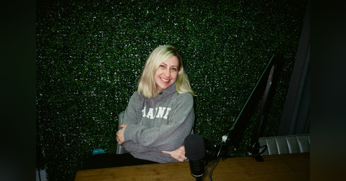 Love Advice with Meredith Goldstein from Love Letters Love Advice with Meredith Goldstein from Love Letters