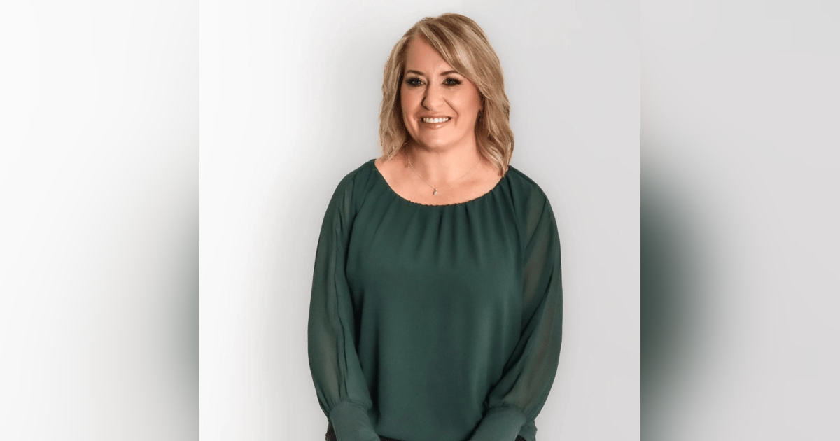 THE SPIRIT WITHIN WITH KAREN DOCHERTY THE SPIRIT WITHIN WITH KAREN DOCHERTY