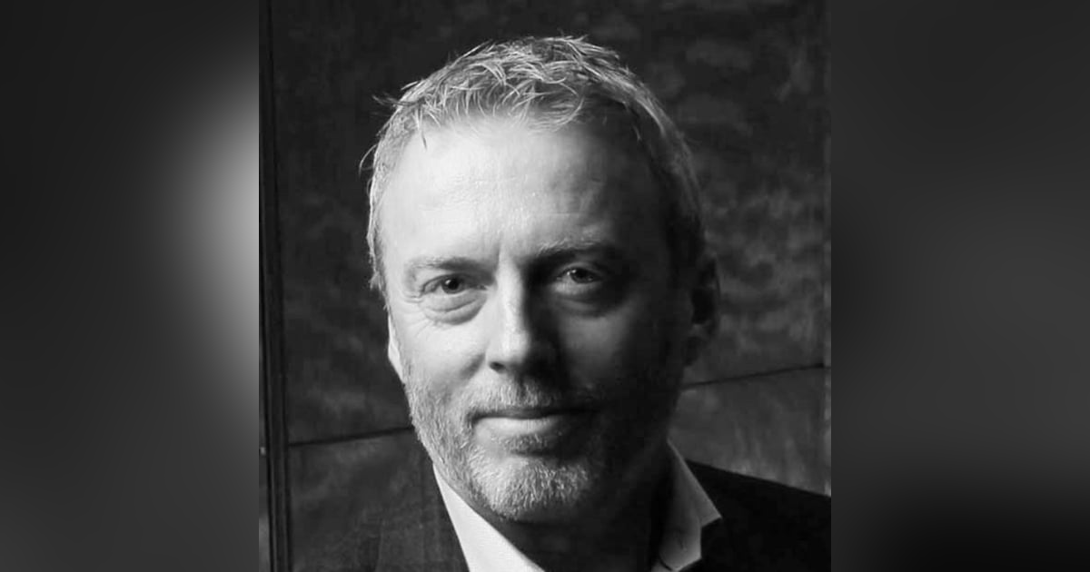 Discovering Down Under with Mark Davidson Discovering Down Under with Mark Davidson