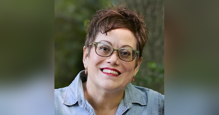image for What Writers Should Know Before Signing with a Literary Agent