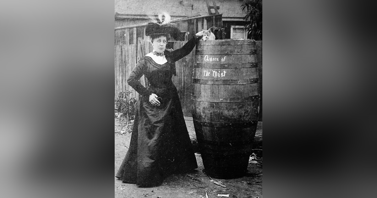 People Who Have Gone Over Niagara Falls in a Barrel People Who Have Gone Over Niagara Falls in a Barrel