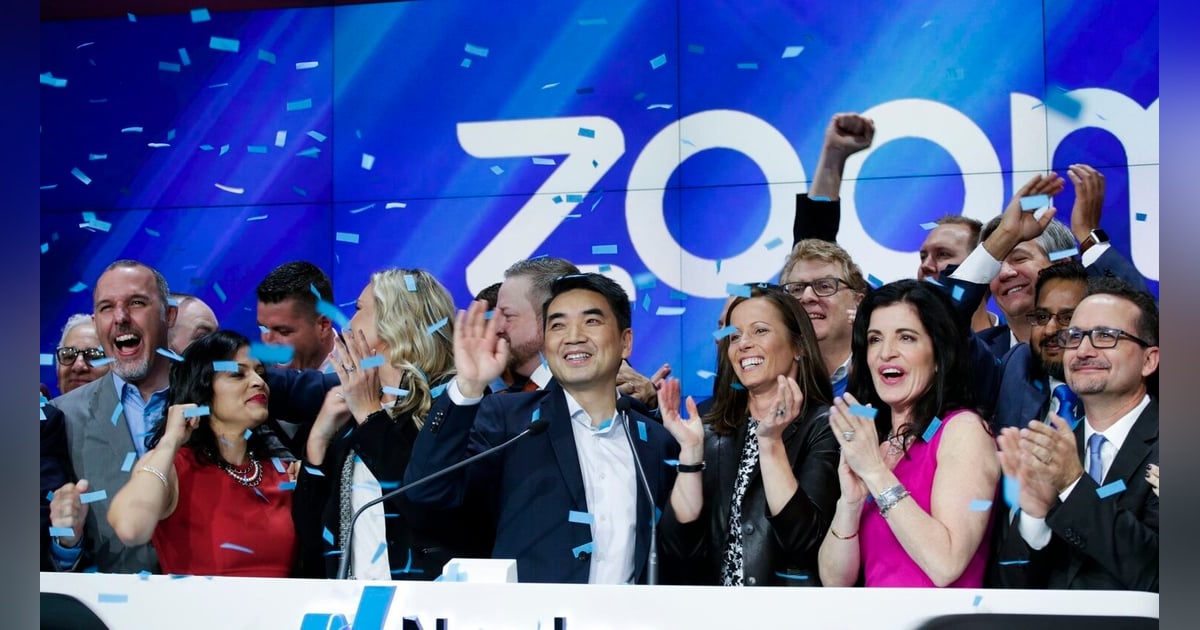 Getting 140,000 customers without paying for advertising + other insights into fundraising, leadership, and customer service from successful CEO Eric Yuan Getting 140,000 customers without paying for advertising + other insights into fundraising, leadership, and customer service from successful CEO Eric Yuan