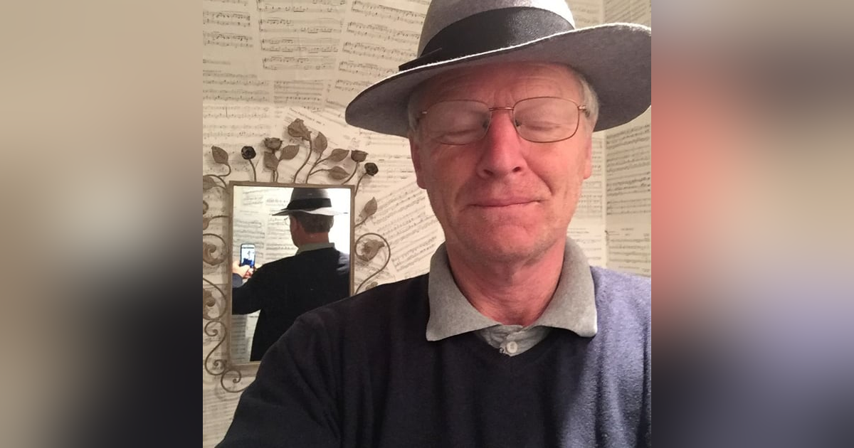 S1 Ep3590: The best new music I've heard in the last year S1 Ep3590: The best new music I've heard in the last year