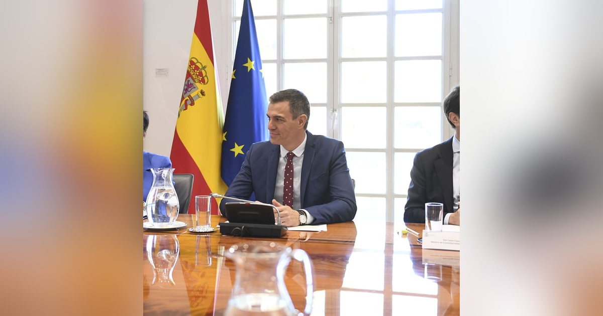 Prensa económica: El PSOE tira la toalla con la vivienda Prensa económica: El PSOE tira la toalla con la vivienda