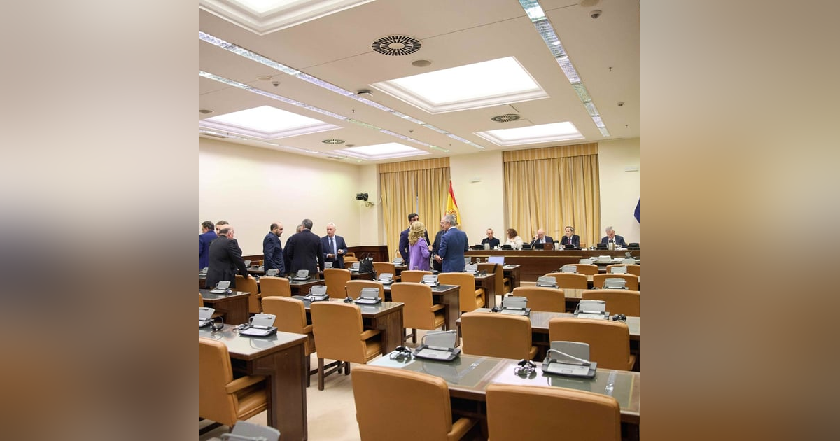 Resumen de prensa: Esperpento del Gobierno que fracasa en su reforma fiscal Resumen de prensa: Esperpento del Gobierno que fracasa en su reforma fiscal