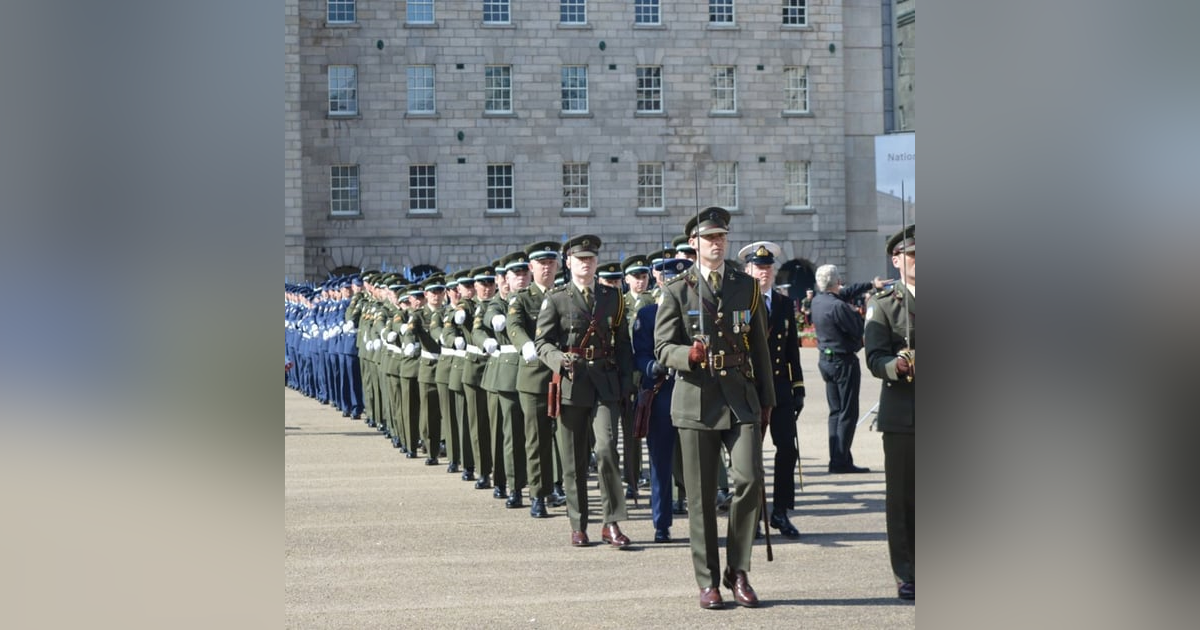 S2018 Ep41: Praising "Soldiers & Chiefs" - Exhibition at Irish National History Museum at Collins Barracks in Dublin - Trevor Winckworth CEO of In Hand Guides S2018 Ep41: Praising "Soldiers & Chiefs" - Exhibition at Irish National History Museum at Collins Barracks in Dublin - Trevor Winckworth CEO of In Hand Guides