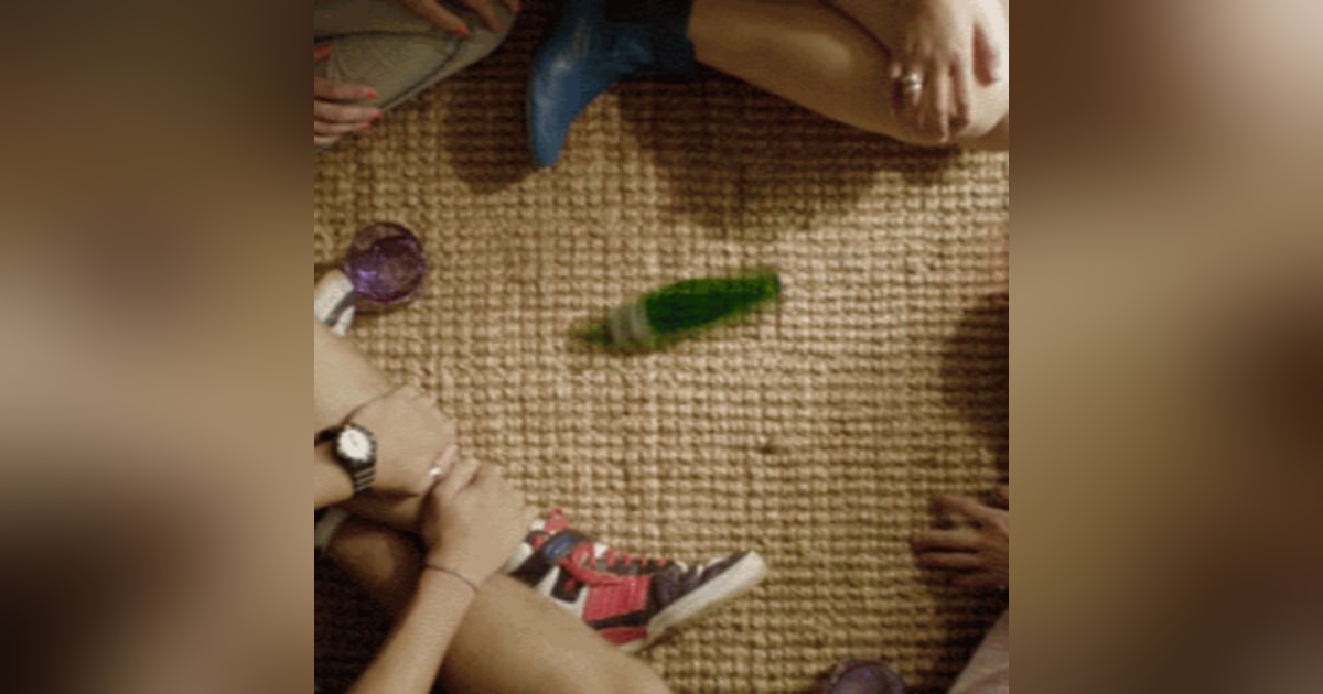 Episode 20 - How did you socialize in the '80s? Episode 20 - How did you socialize in the '80s?