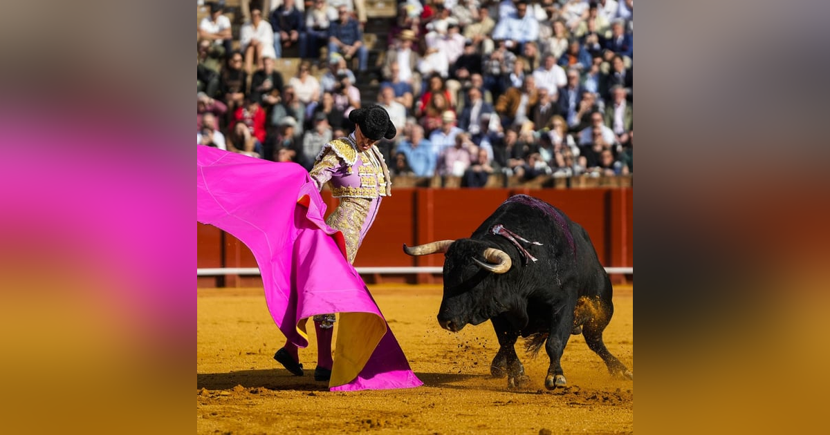 Al alimón: El empaque de David Galván cautiva a la Maestranza Al alimón: El empaque de David Galván cautiva a la Maestranza