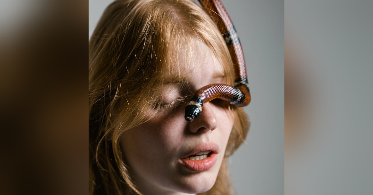 #214 Crown Chakra, Frequency 963 Hz 852 Hz (Solfeggio) + 432 Hz (Let go of fear) Yoga, calming, activity, meditation, study, alert, awareness) #214 Crown Chakra, Frequency 963 Hz 852 Hz (Solfeggio) + 432 Hz (Let go of fear) Yoga, calming, activity, meditation, study, alert, awareness)