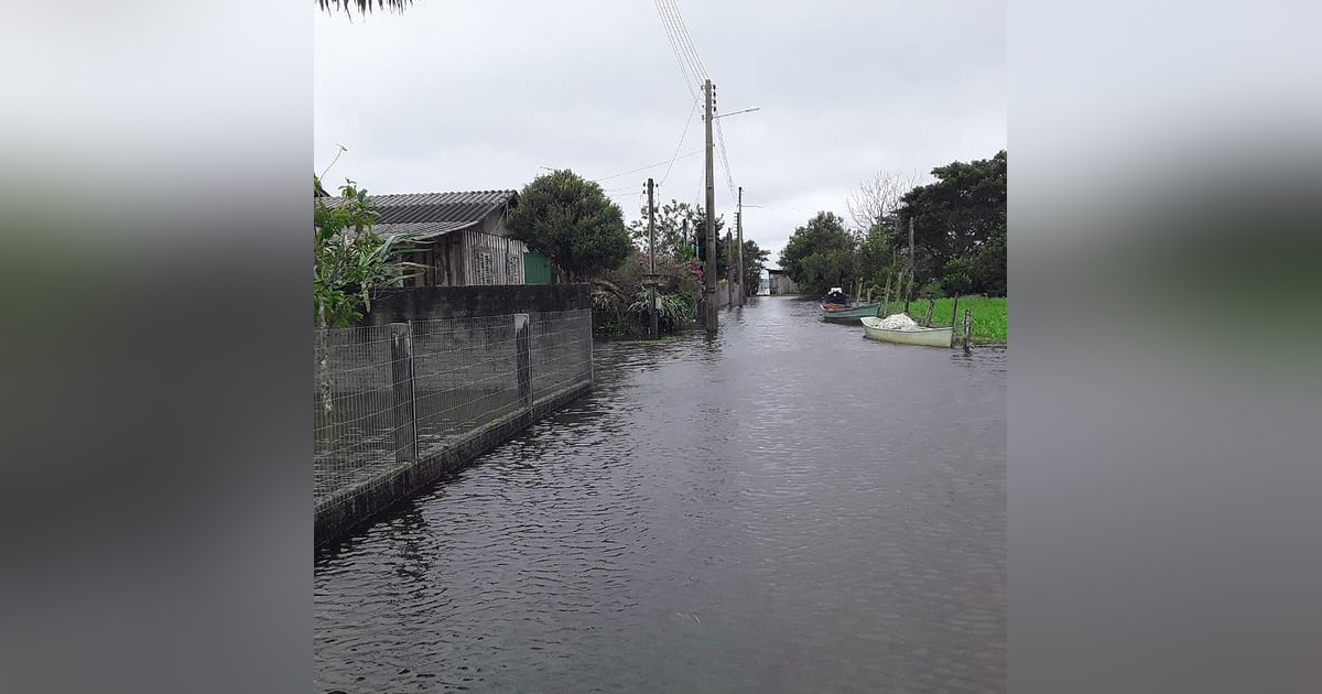 Santa Catarina tem sete cidades em situação de emergência pelas chuvas Santa Catarina tem sete cidades em situação de emergência pelas chuvas
