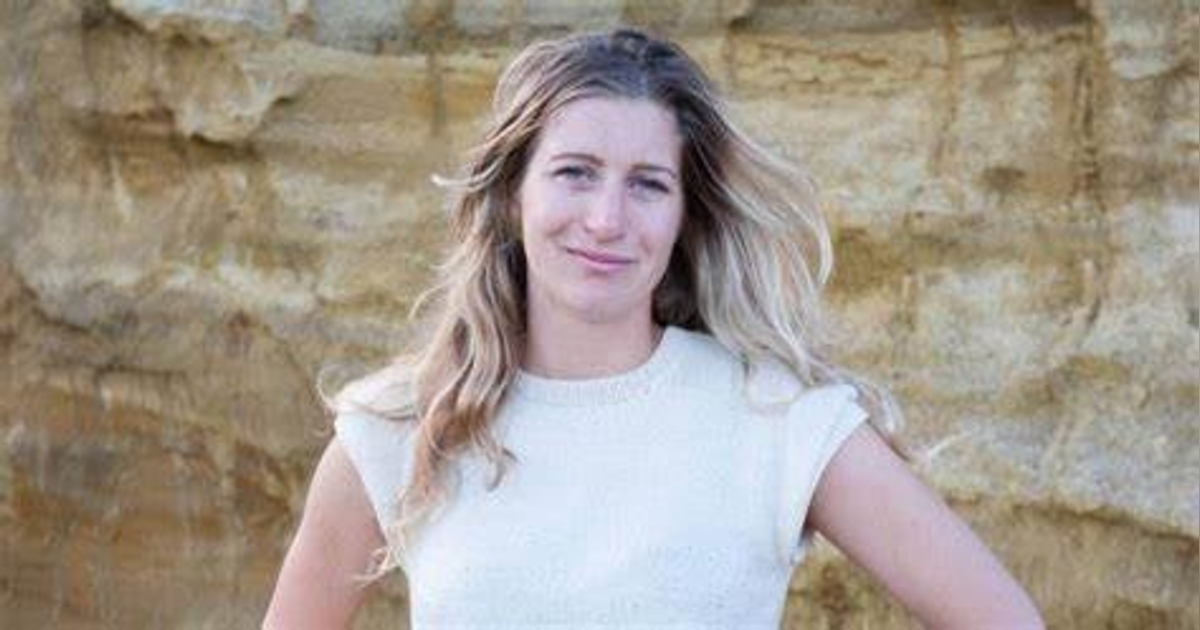 Season 3 - Episode 37 - Cassie De Colling Season 3 - Episode 37 - Cassie De Colling