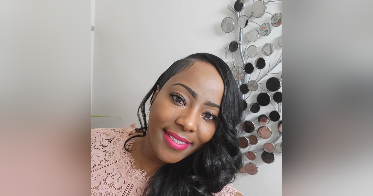 Interview with Apostle/ Author Julia Smith Interview with Apostle/ Author Julia Smith