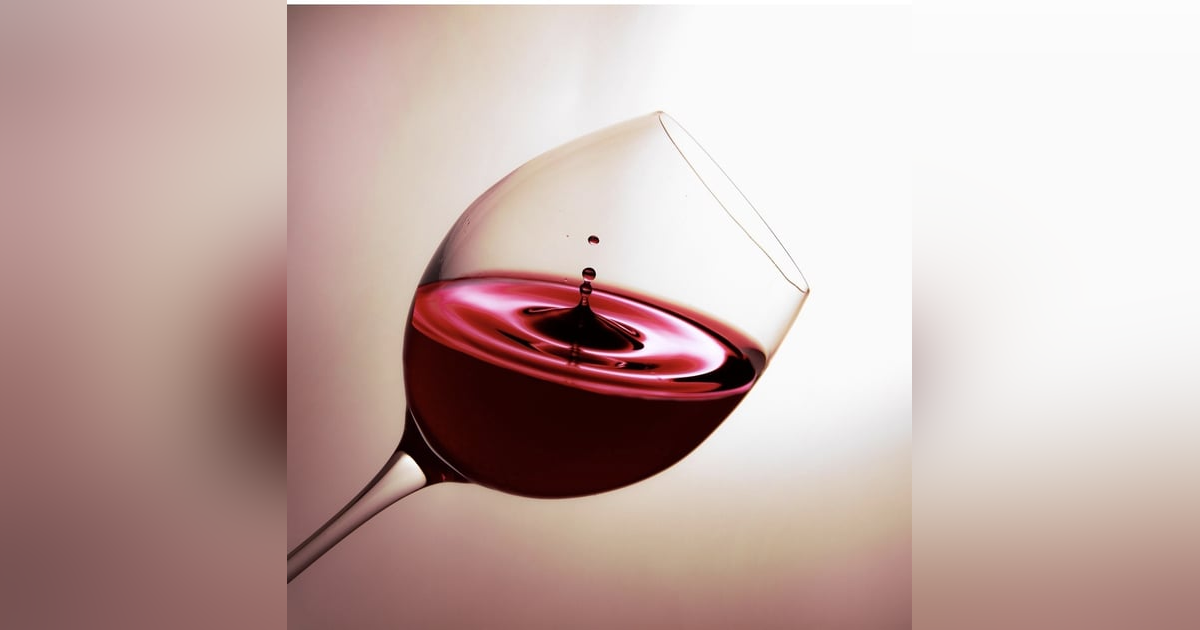 Americans Are Drinking Less: That’s Amazing News! Americans Are Drinking Less: That’s Amazing News!