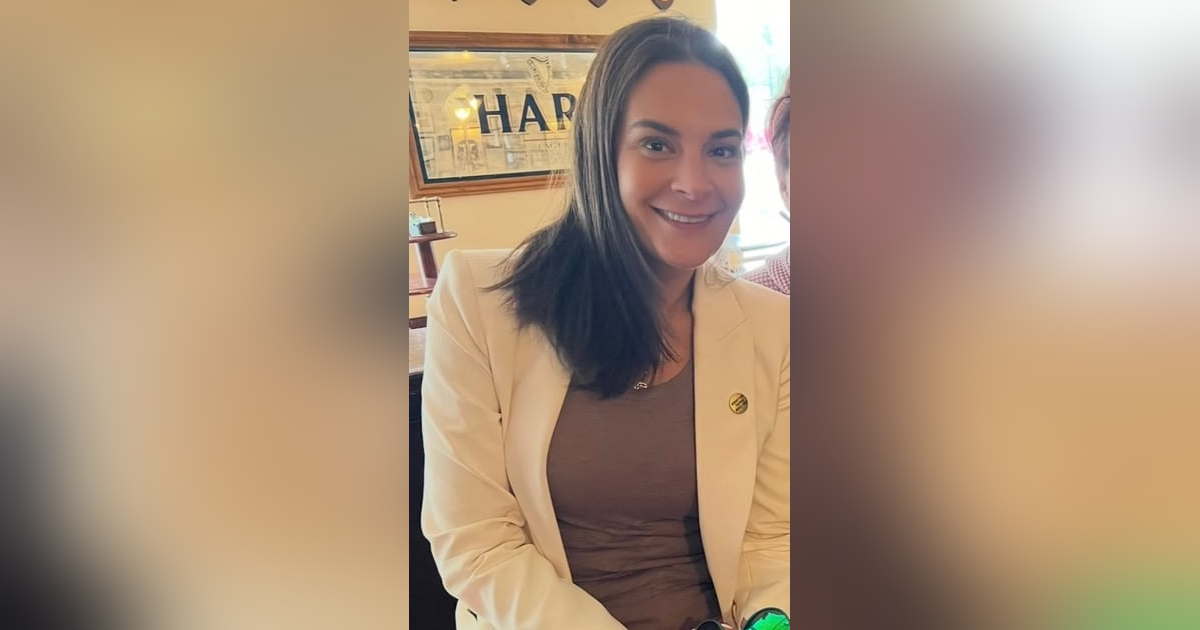 Julie Lynn—White Loot-us Julie Lynn—White Loot-us