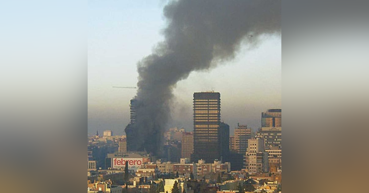 #243 Torre Windsor | El Incendio que Conmocionó a la Ciudad #243 Torre Windsor | El Incendio que Conmocionó a la Ciudad