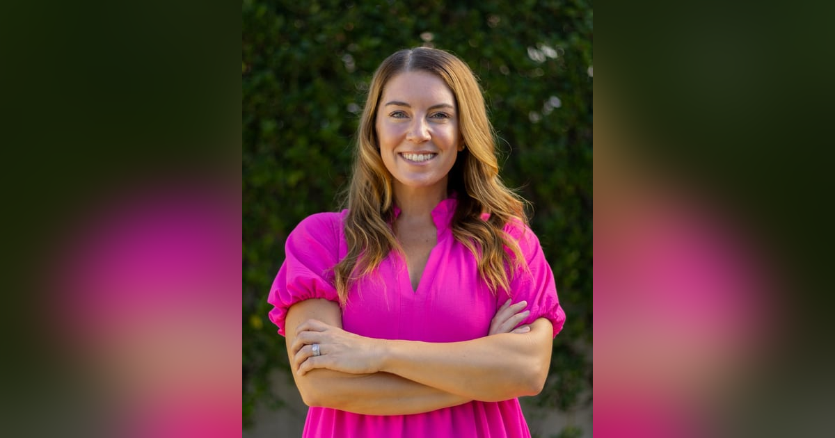 EP 226: TREASURE HUNTING, TASTE & TURNING TRENDS INTO PROFITS WITH STEPHANIE BERINGHELE EP 226: TREASURE HUNTING, TASTE & TURNING TRENDS INTO PROFITS WITH STEPHANIE BERINGHELE