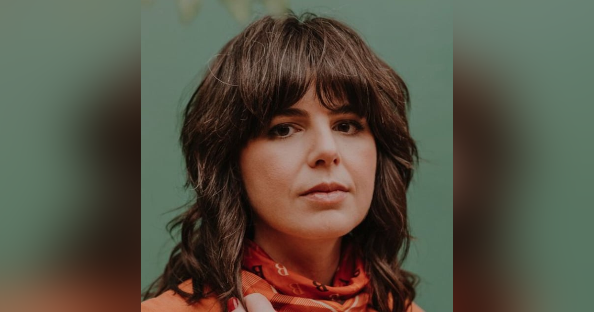 Singer-Songwriter Beth Bombara Singer-Songwriter Beth Bombara