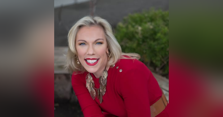 image for Melanie Yates: Finding Freedom in Relationships and Self-Love