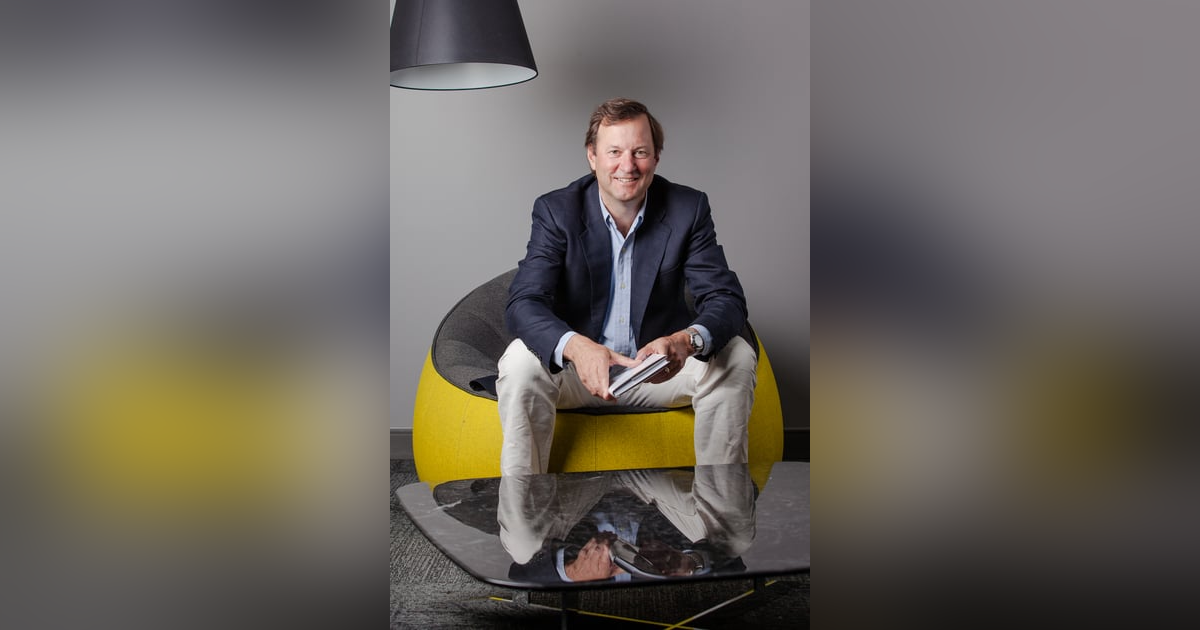 Peter Hubbell’s Pivot from 40 Years in Advertising to Helping College Grad Job Hunters Brand Themselves Peter Hubbell’s Pivot from 40 Years in Advertising to Helping College Grad Job Hunters Brand Themselves