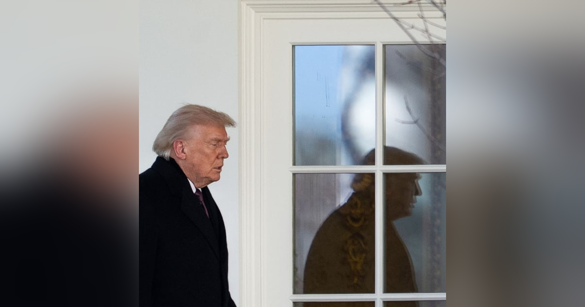 Tertulia de Herrero: Trump asegura que la guerra "va a acabar muy pronto" y que Irán "ya no tiene líderes" Tertulia de Herrero: Trump asegura que la guerra "va a acabar muy pronto" y que Irán "ya no tiene líderes"