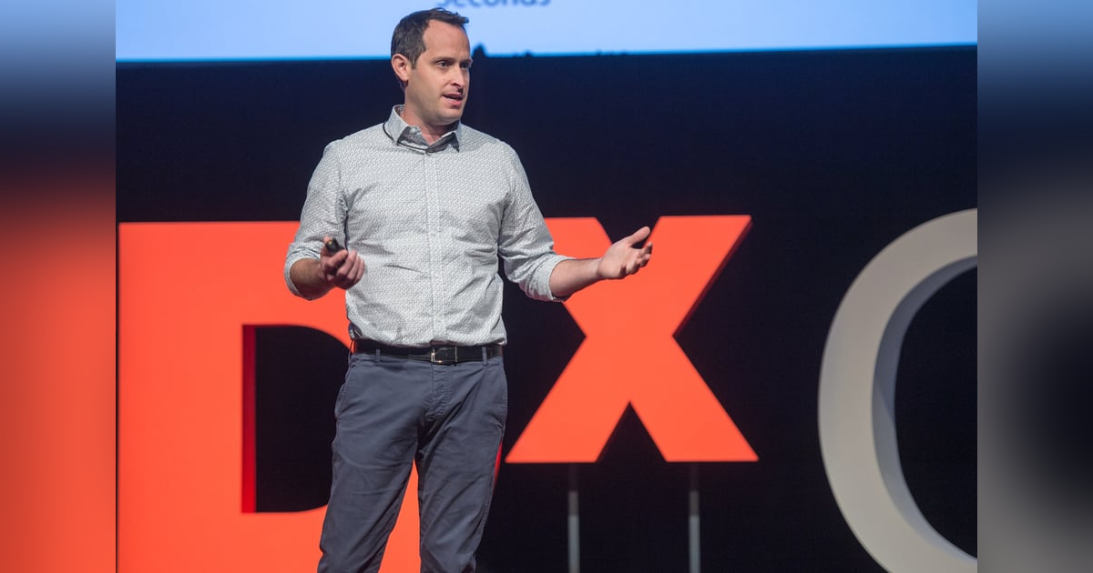 Whale 2.0: Shane Gero on decoding the language and culture of sperm whales (Part One) Whale 2.0: Shane Gero on decoding the language and culture of sperm whales (Part One)