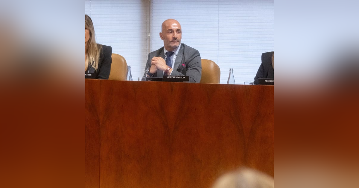 En este país llamado España: Begoña Gómez no responde en la Asamblea de Madrid En este país llamado España: Begoña Gómez no responde en la Asamblea de Madrid