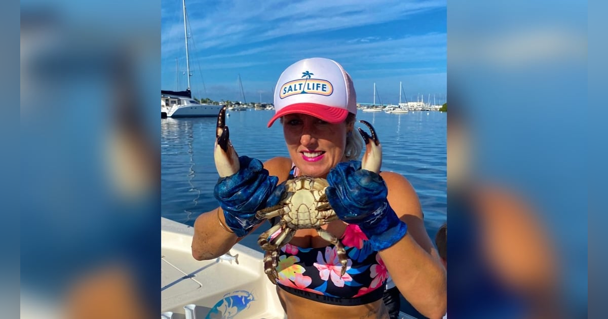 EP. 210 From “Captain Mermaid” to “Captain King,” 100 Ton Licensed Captain Melody King’s Story Is Sure To Inspire! EP. 210 From “Captain Mermaid” to “Captain King,” 100 Ton Licensed Captain Melody King’s Story Is Sure To Inspire!