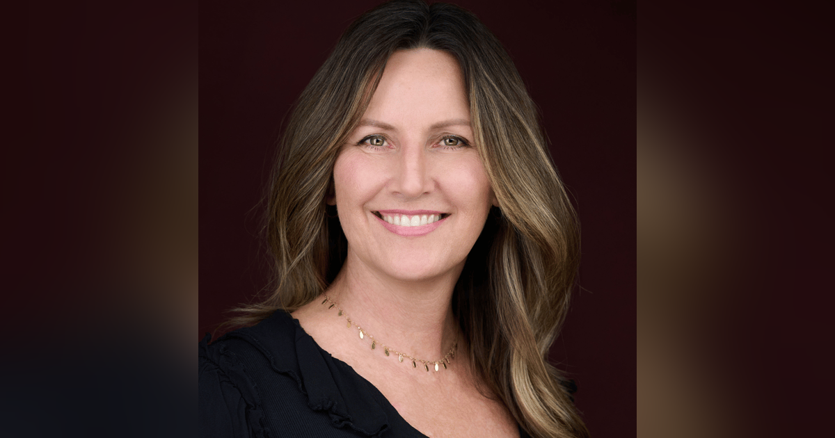 Tapping Into Emotional Freedom W/ Amy Vincze EP 115 Tapping Into Emotional Freedom W/ Amy Vincze EP 115