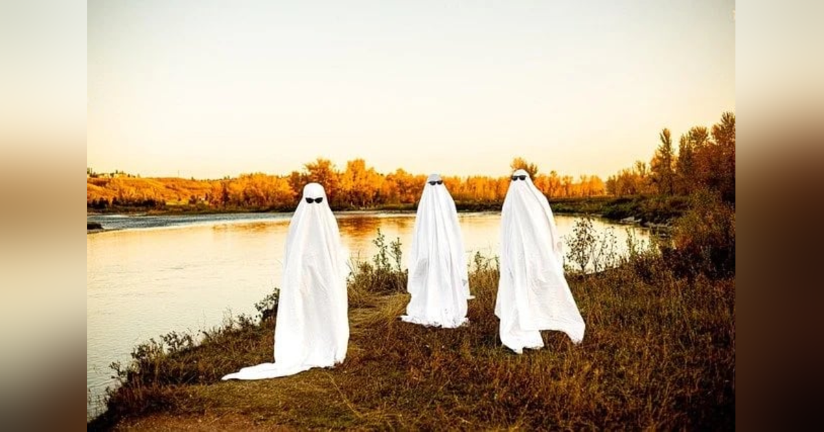 Ep 28: Costume Christianity Ep 28: Costume Christianity