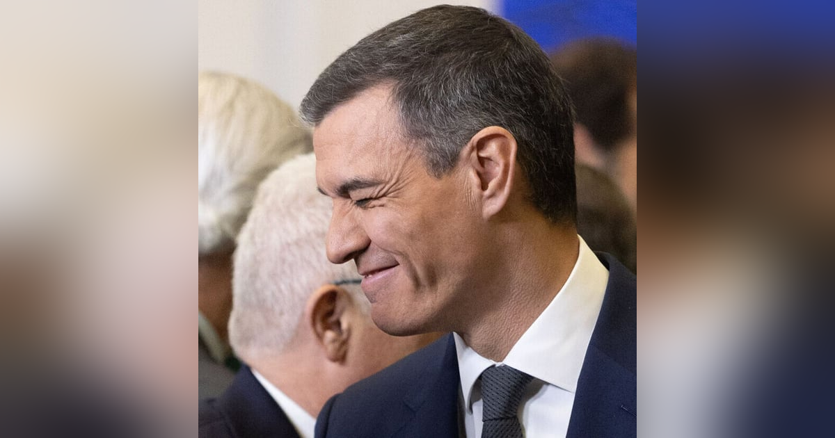 Federico a las 7: El embrujo chino de Sánchez Federico a las 7: El embrujo chino de Sánchez