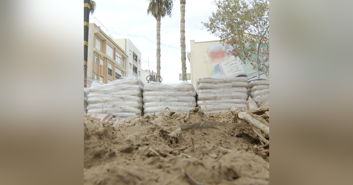 Tertulia de Dieter: La alerta roja por la DANA se extiende de Málaga a Valencia Tertulia de Dieter: La alerta roja por la DANA se extiende de Málaga a Valencia