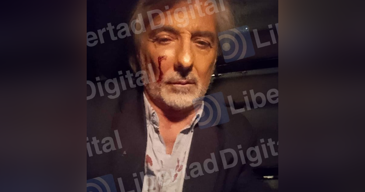 Crónica Rosa: Pela entre los Ostos en unos premios taurinos Crónica Rosa: Pela entre los Ostos en unos premios taurinos