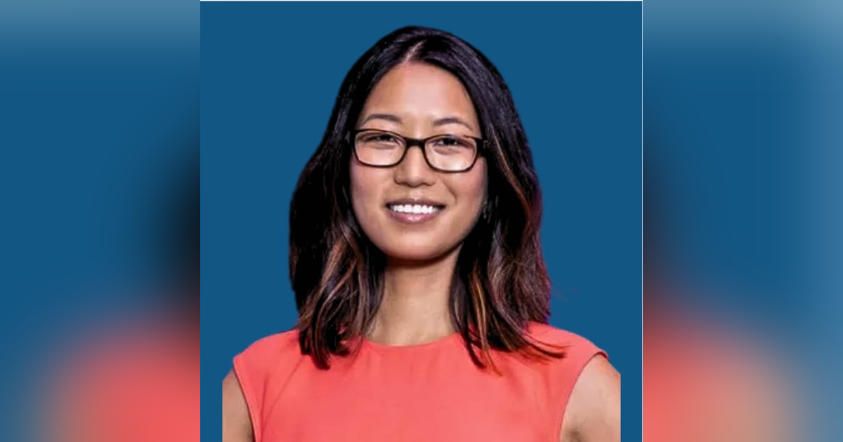 197. Sleep for High Performers: Jet Lag, Naps, Wearables, and When Tech Helps (or Hurts) | Jade Wu, PhD 197. Sleep for High Performers: Jet Lag, Naps, Wearables, and When Tech Helps (or Hurts) | Jade Wu, PhD